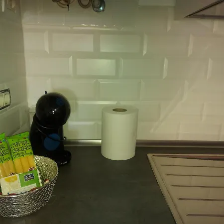 Under The Lime, Beautiful Cristianos