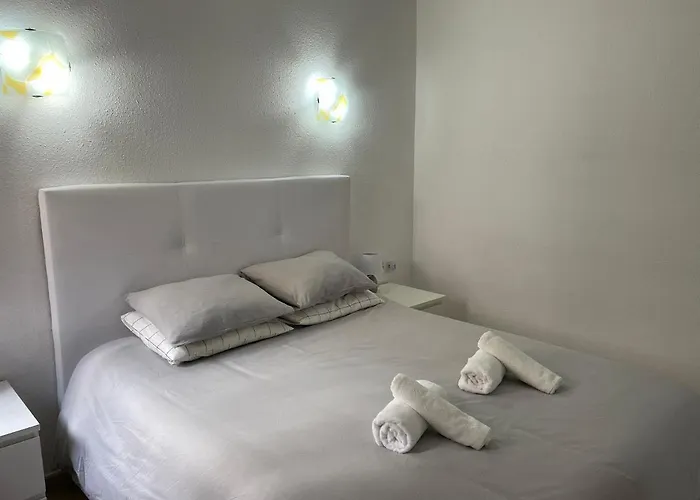 Under The Lime, Beautiful Cristianos *