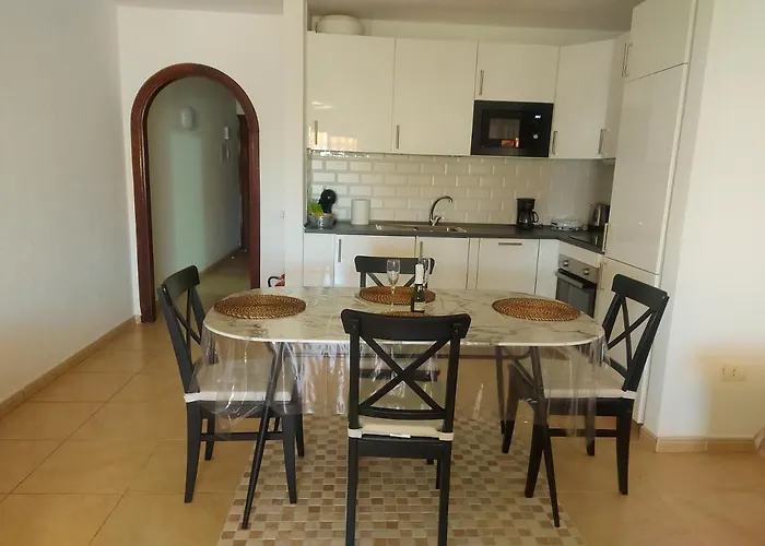 Under The Lime, Beautiful Cristianos Appartement