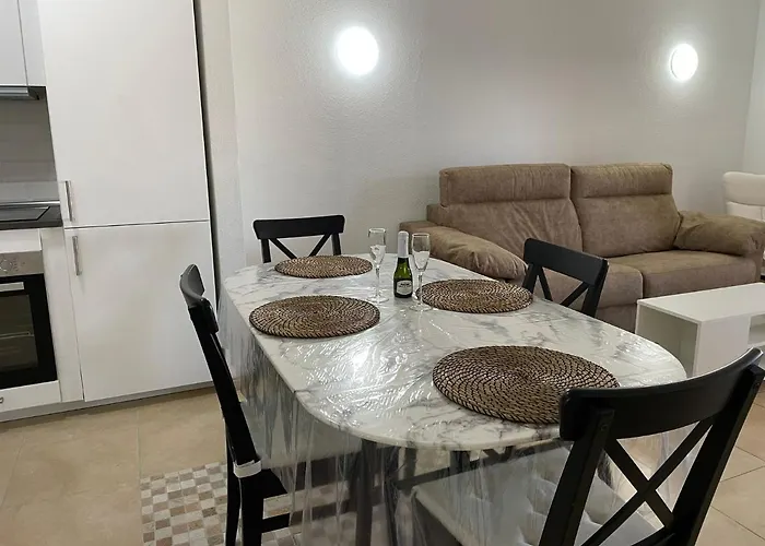 Under The Lime, Beautiful Cristianos